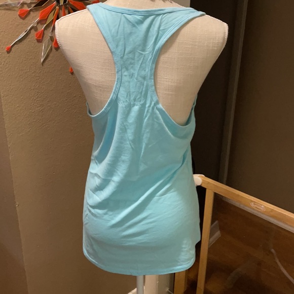 Tank - Picture 3 of 4